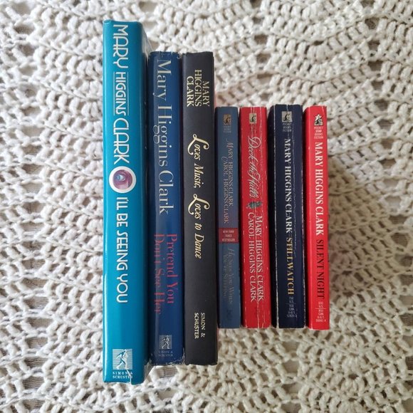7 Mary Higgins Clark Book Bundle Mystery Holiday Deck the Halls, STILLWATCH - Picture 2 of 2